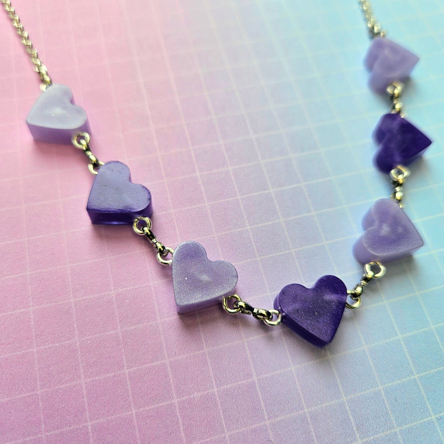 Handmade Resin Necklace - Purple and Lilac Seven Bora Hearts