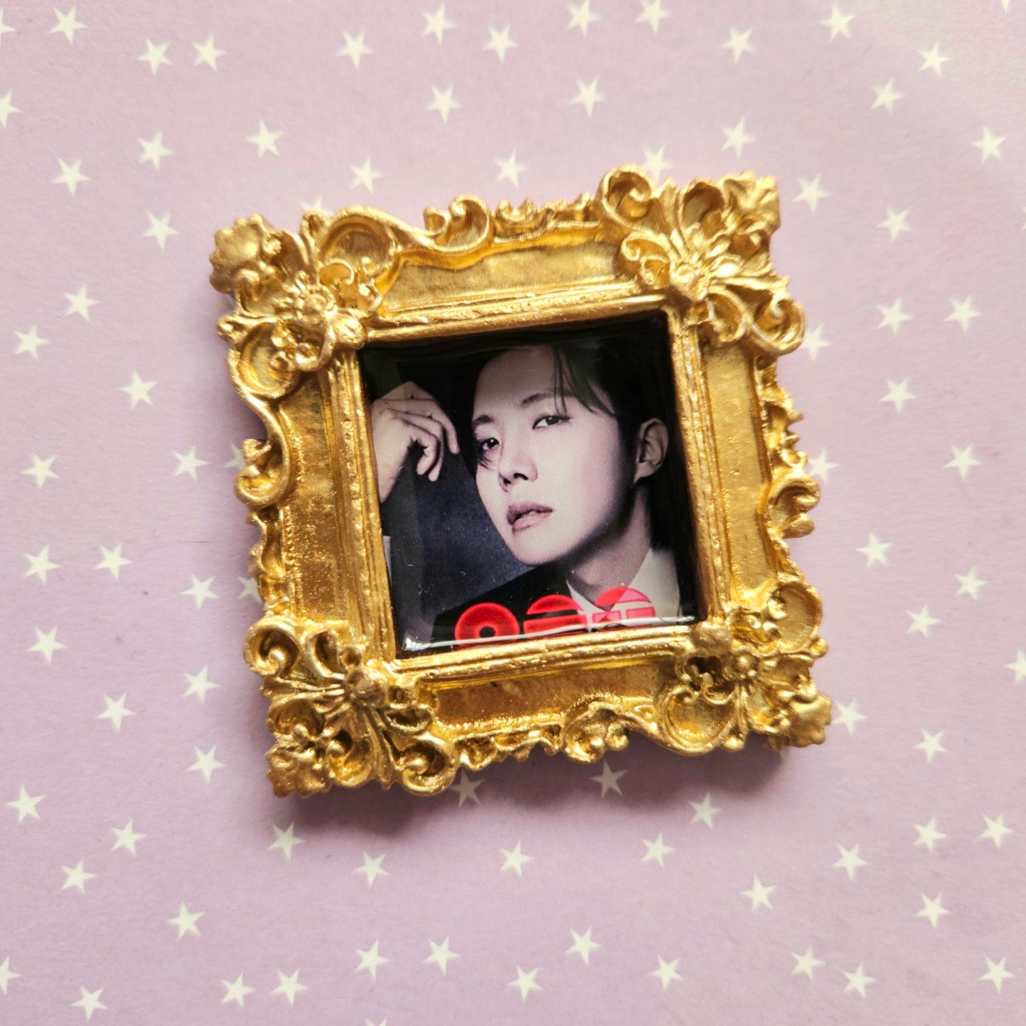 Chunky 3D Photo Frame Style Magnet - BTS