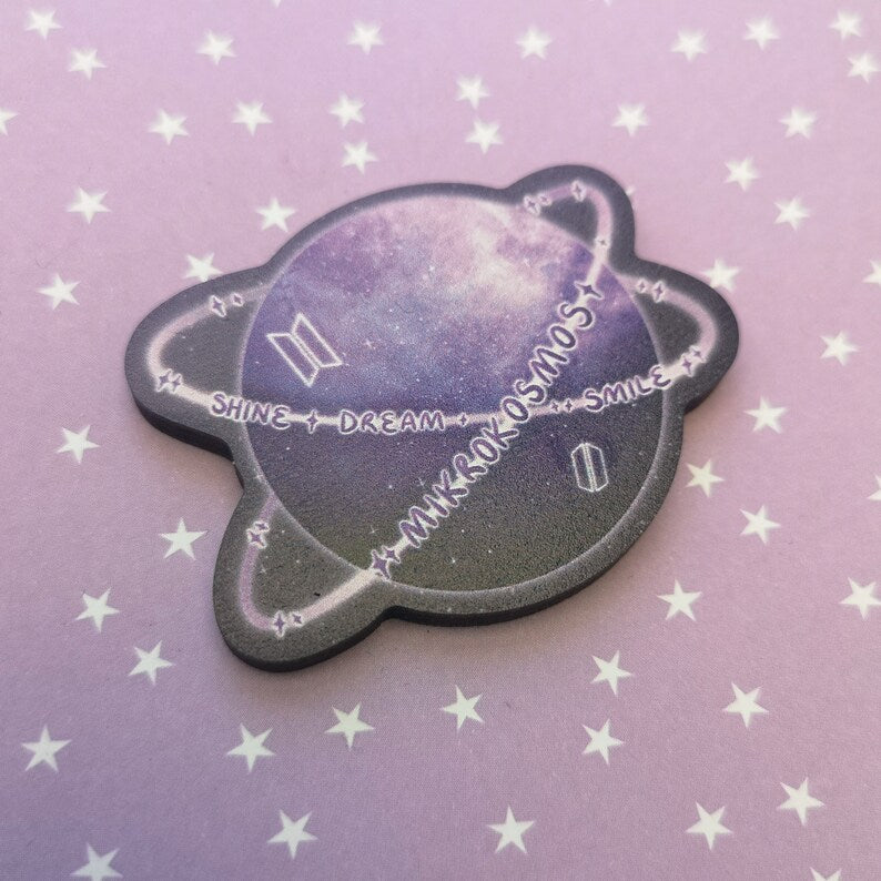 Eco Friendly Wooden 2 Inch Pin - BTS OT7 Mikrokosmos Planet