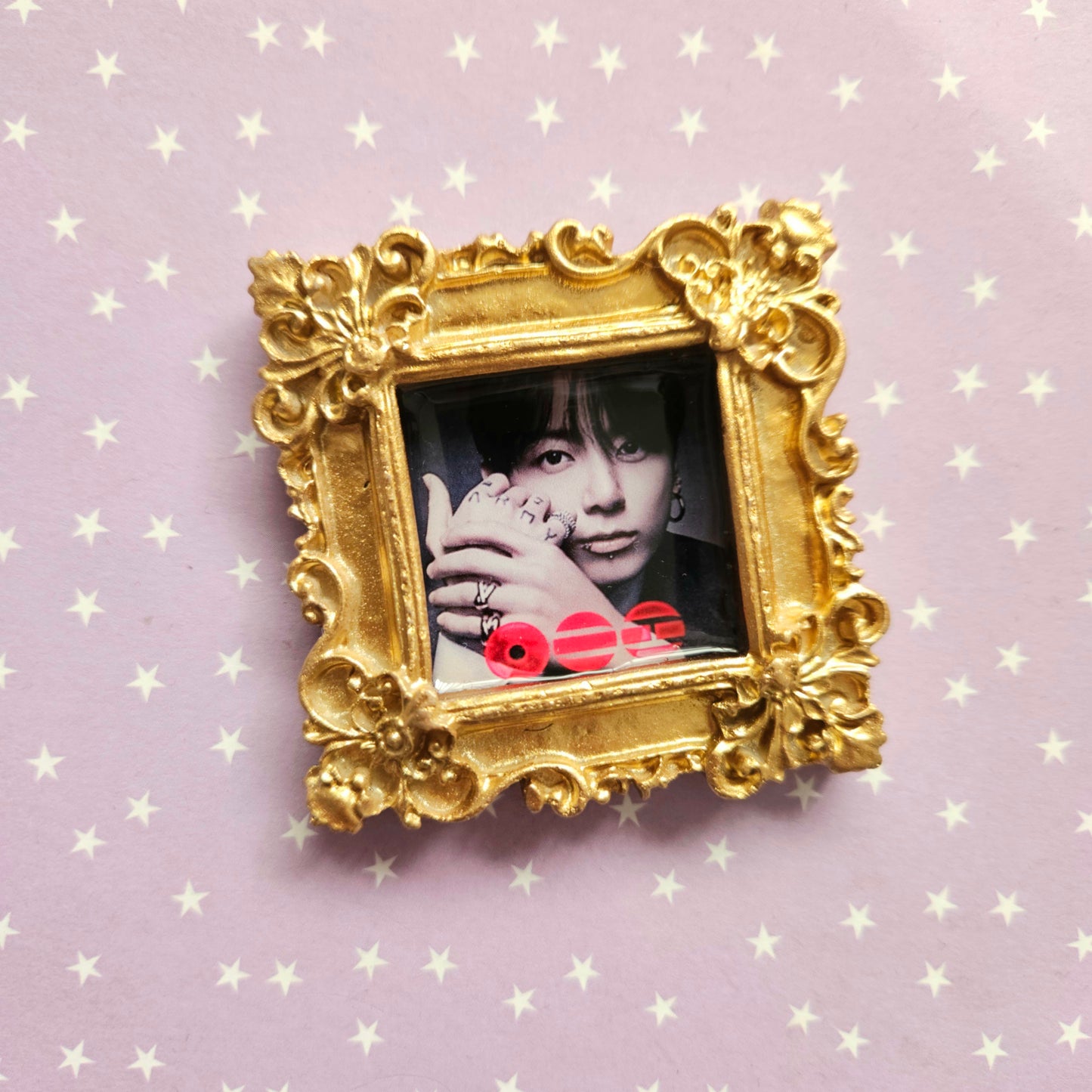 Chunky 3D Photo Frame Style Magnet - BTS