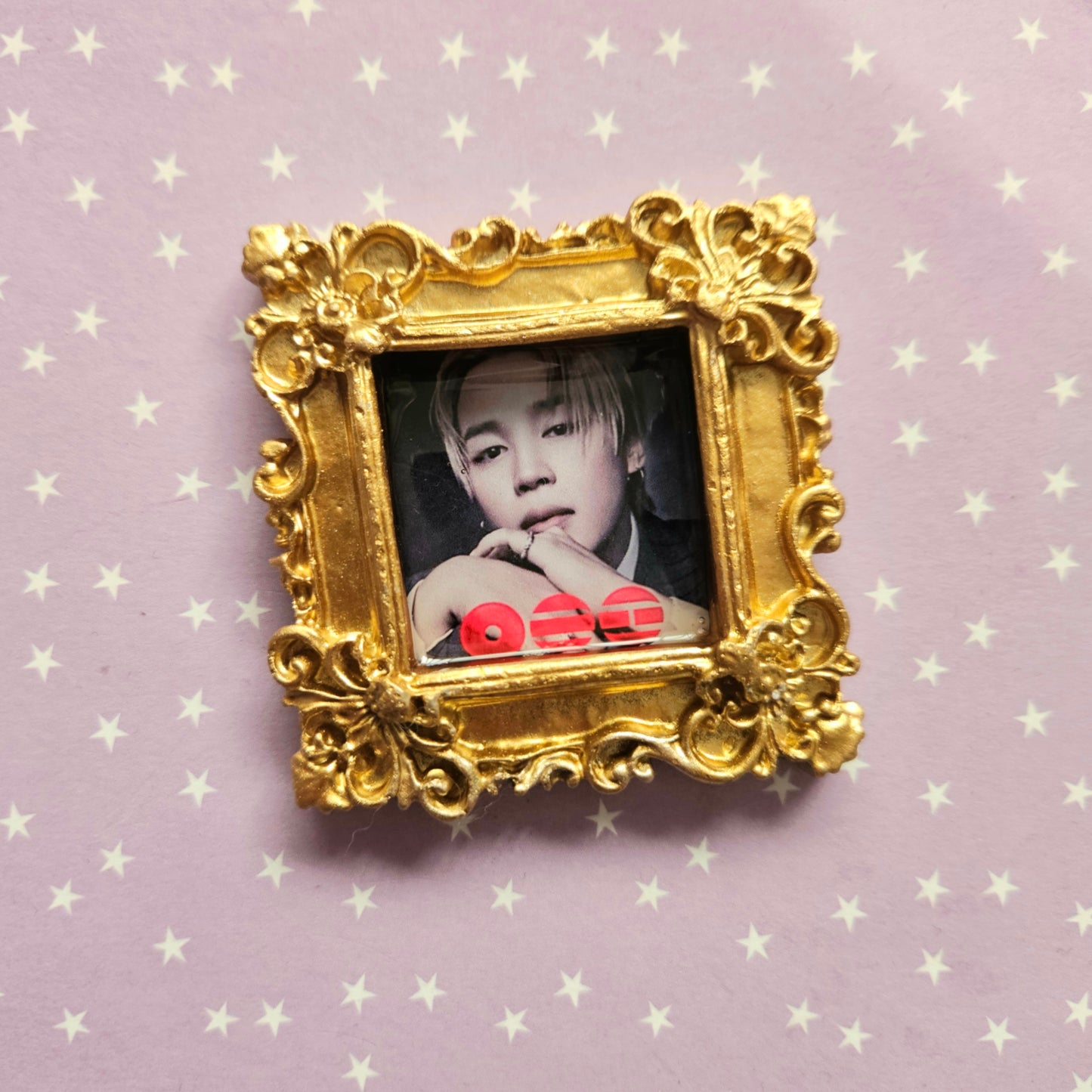 Chunky 3D Photo Frame Style Magnet - BTS
